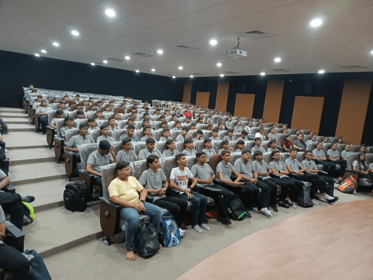 Photos of Expert Seminar on "Suicide Prevention and Mental Health Awareness"