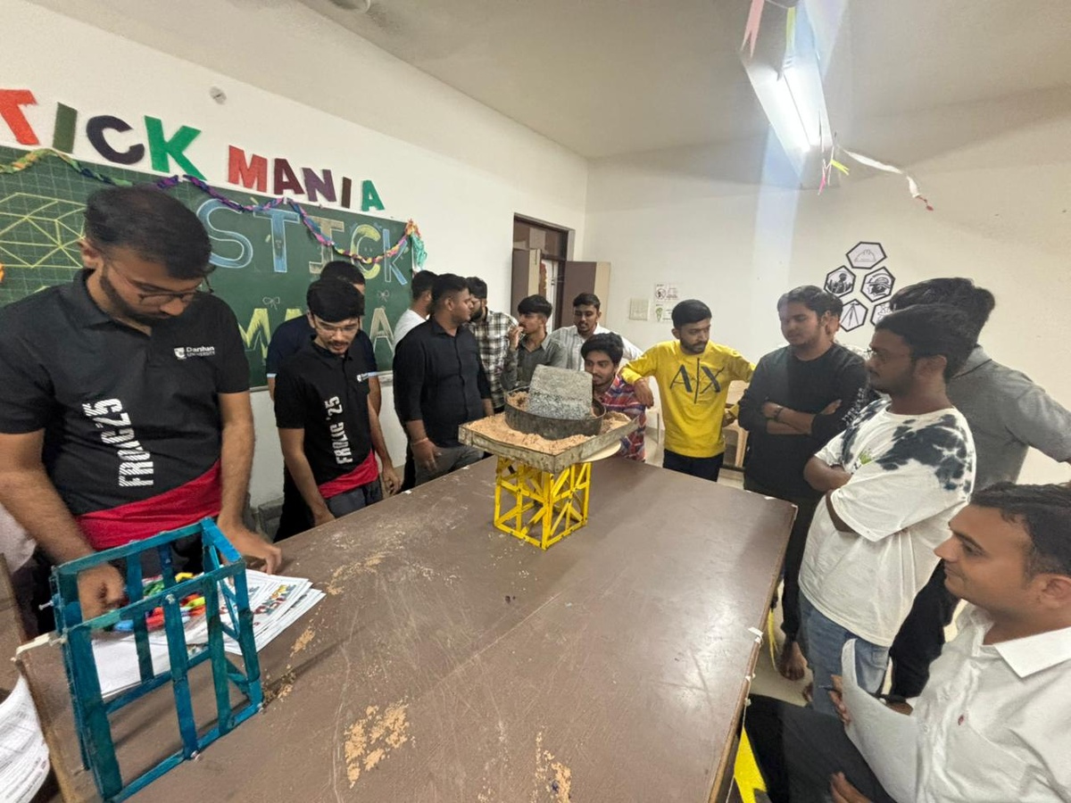 Photos of Frolic 2025: Stick Mania