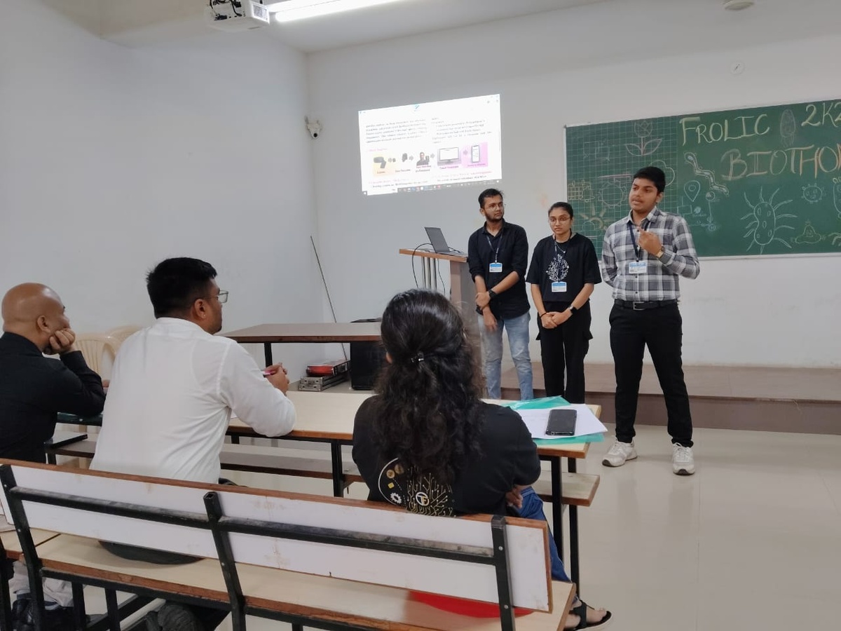 Photos of Frolic 2025: Biothon 