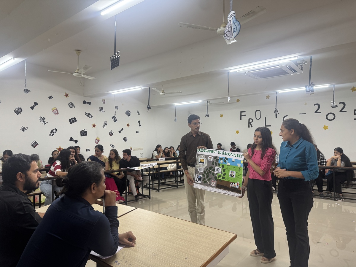 Photos of Frolic 2025: Ad Mad Show 