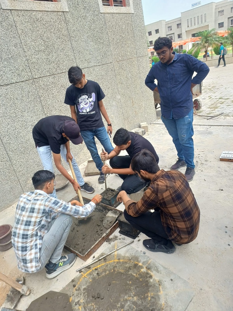 Photos of Frolic 2025: OPT-CON