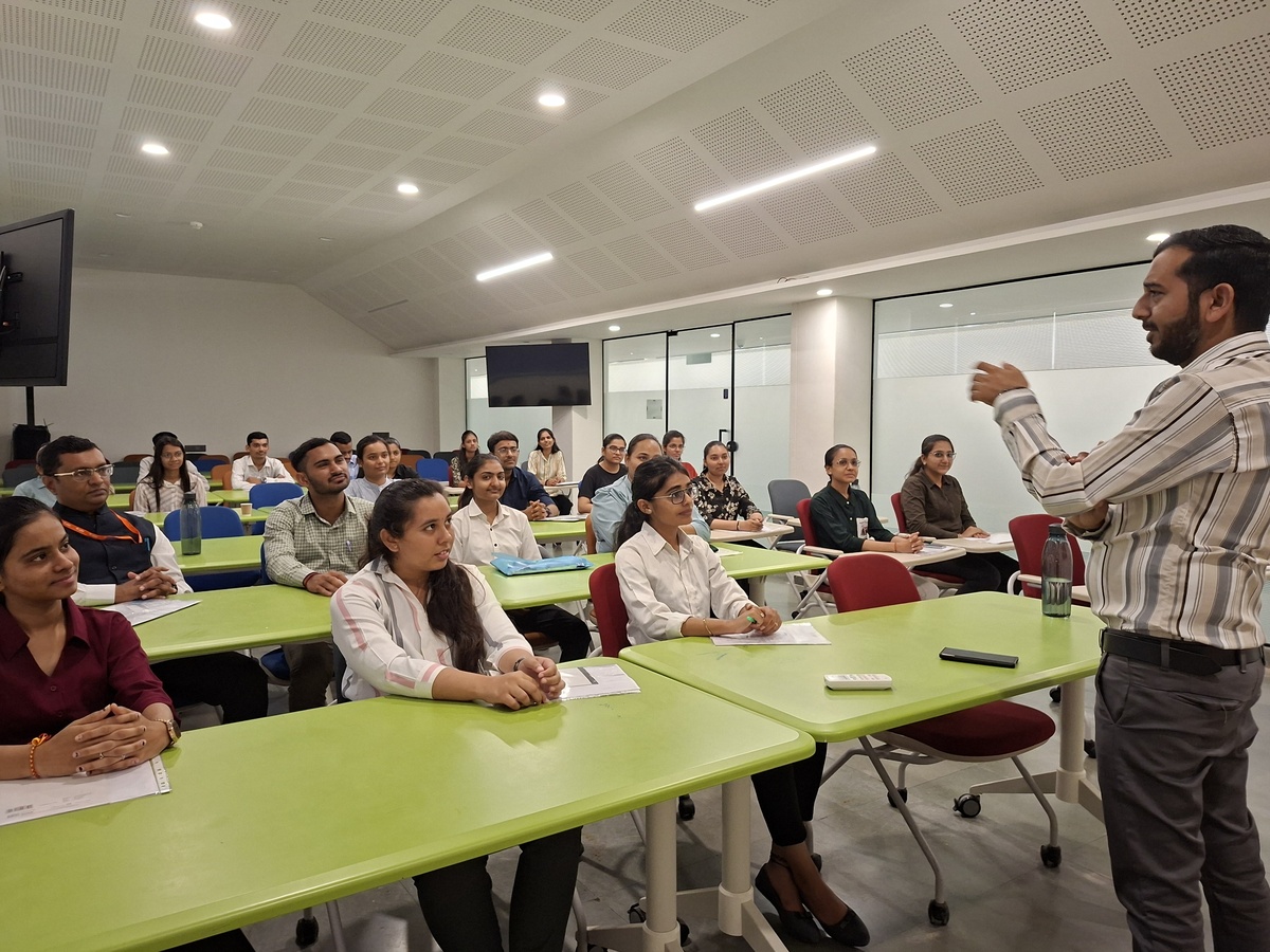 Photos of Educational Visit to AGM of Jyoti CNC Automation Ltd.