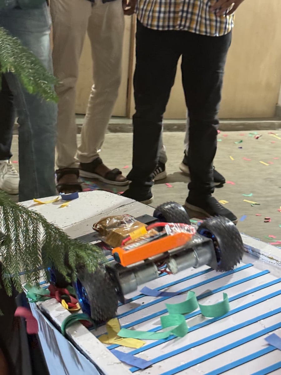 Photos of Frolic 2025: Robo Race