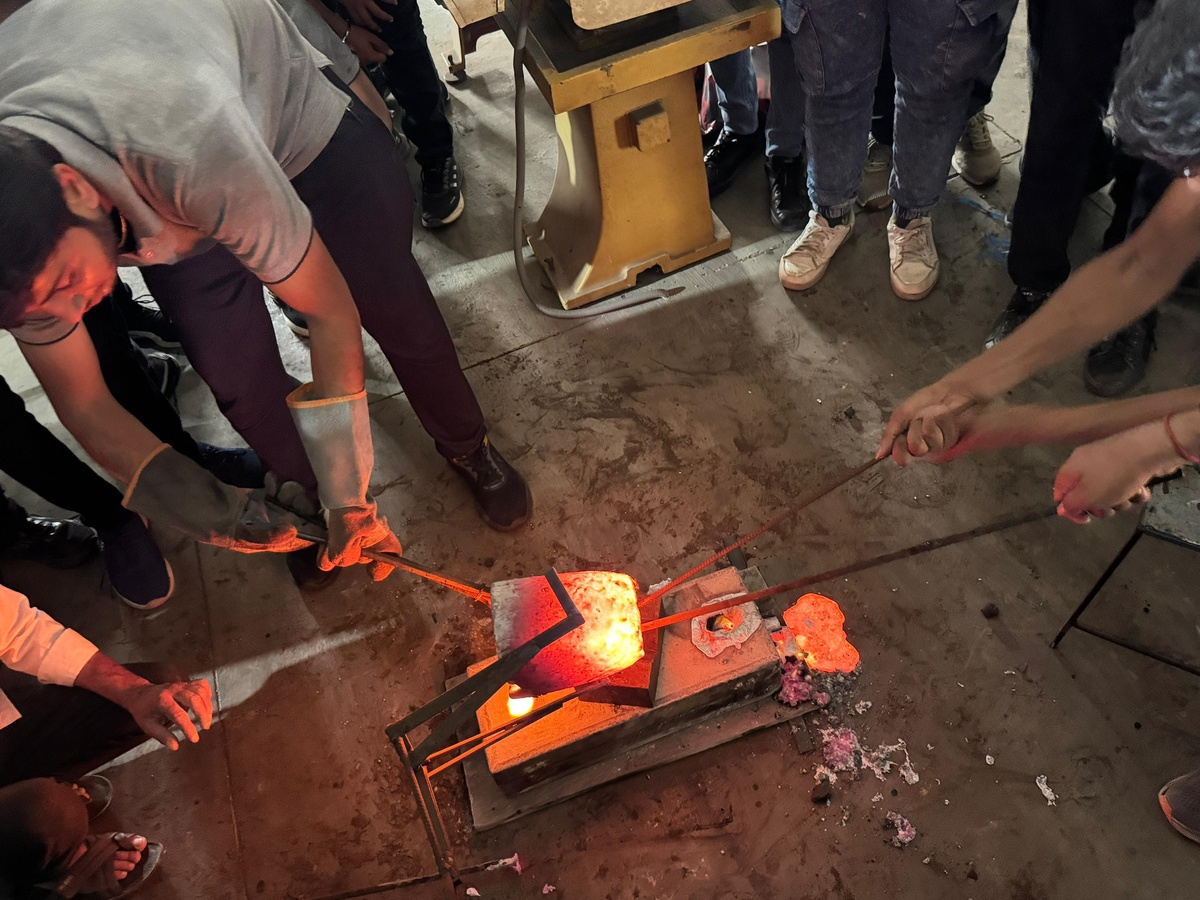 Photos of Workshop on "Sand Casting Process"