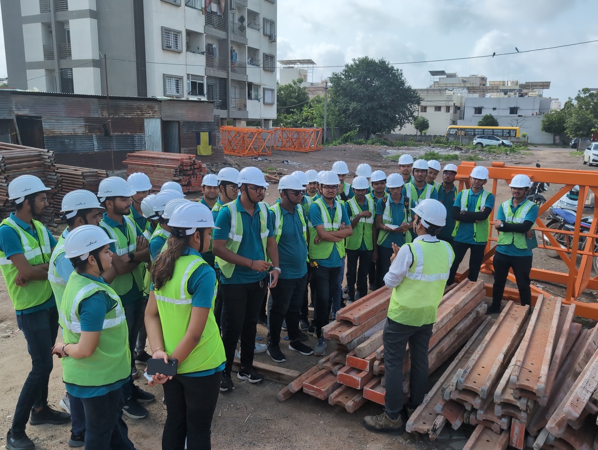 Photos of  Field Visit to Construction Site at B. T. Savani Kidney Hospital 