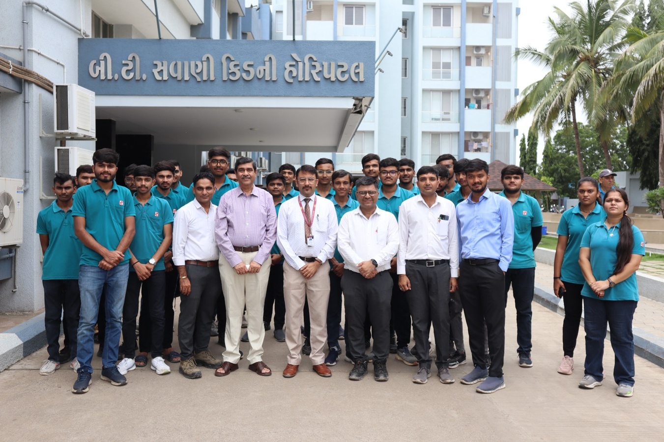 Photos of  Field Visit to Construction Site at B. T. Savani Kidney Hospital 