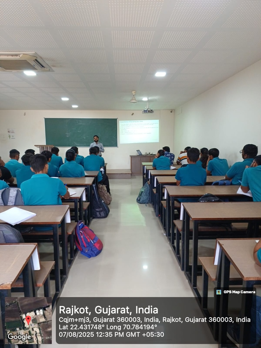 Photos of Expert Talk on "Current Practices in Building Planning & Designing"