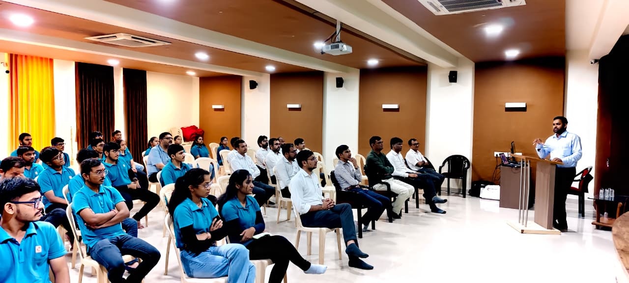 Photos of Seminar on "Sustainable Bituminous Technologies in Road Construction"