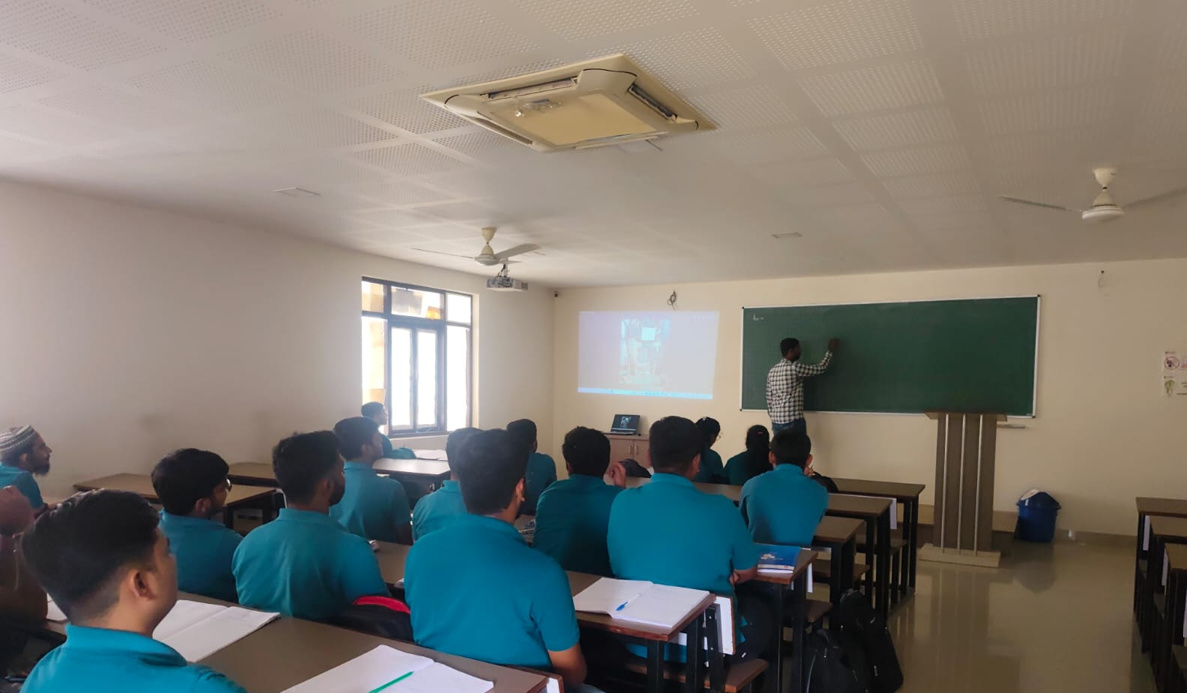 Photos of Expert Talk on "Research and Testing of Bituminous Mixes"