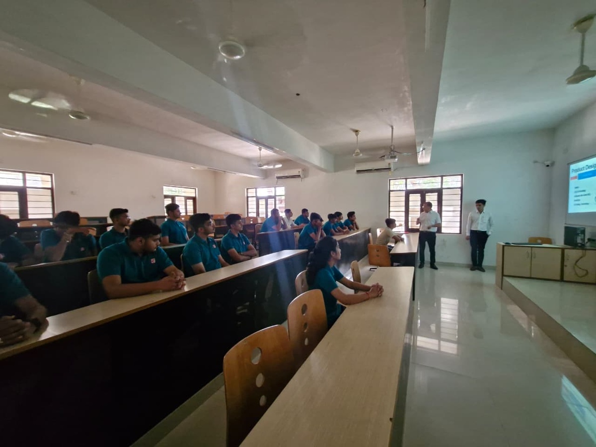 Expert Lecture on "Overview of Mechanical Design Software"