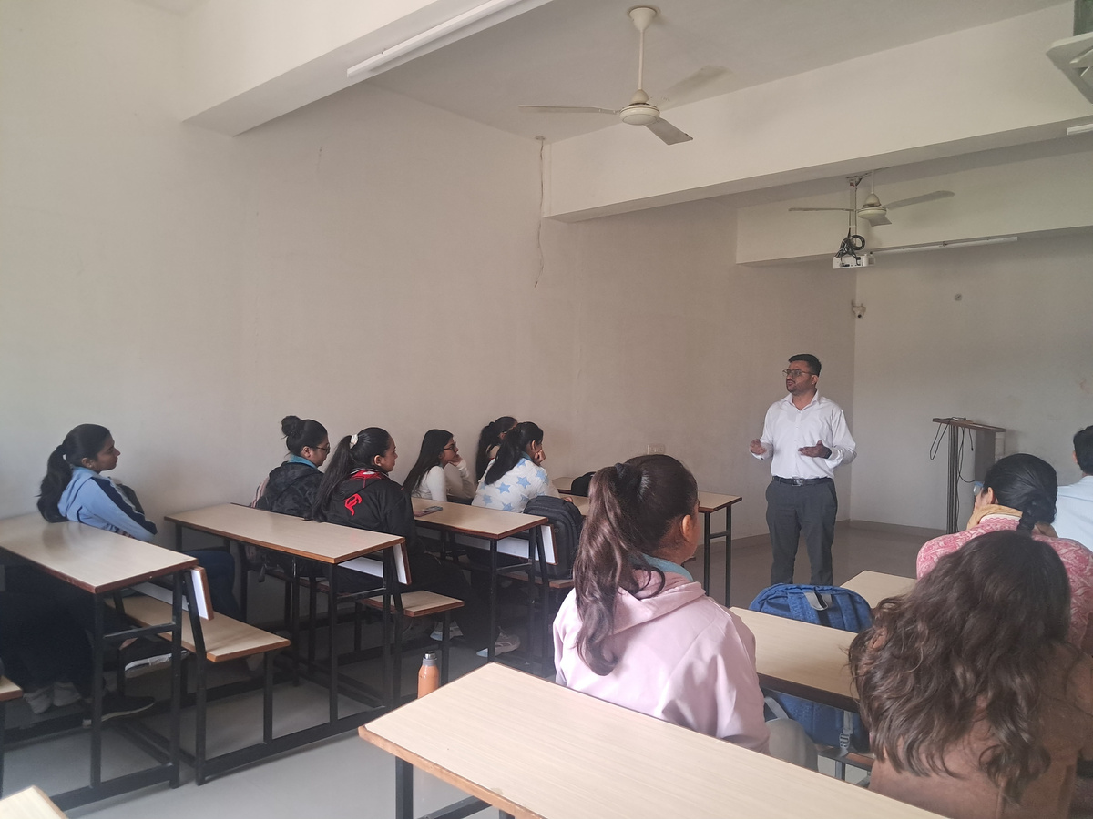 Training Session on "Mastering in Resume Building" 