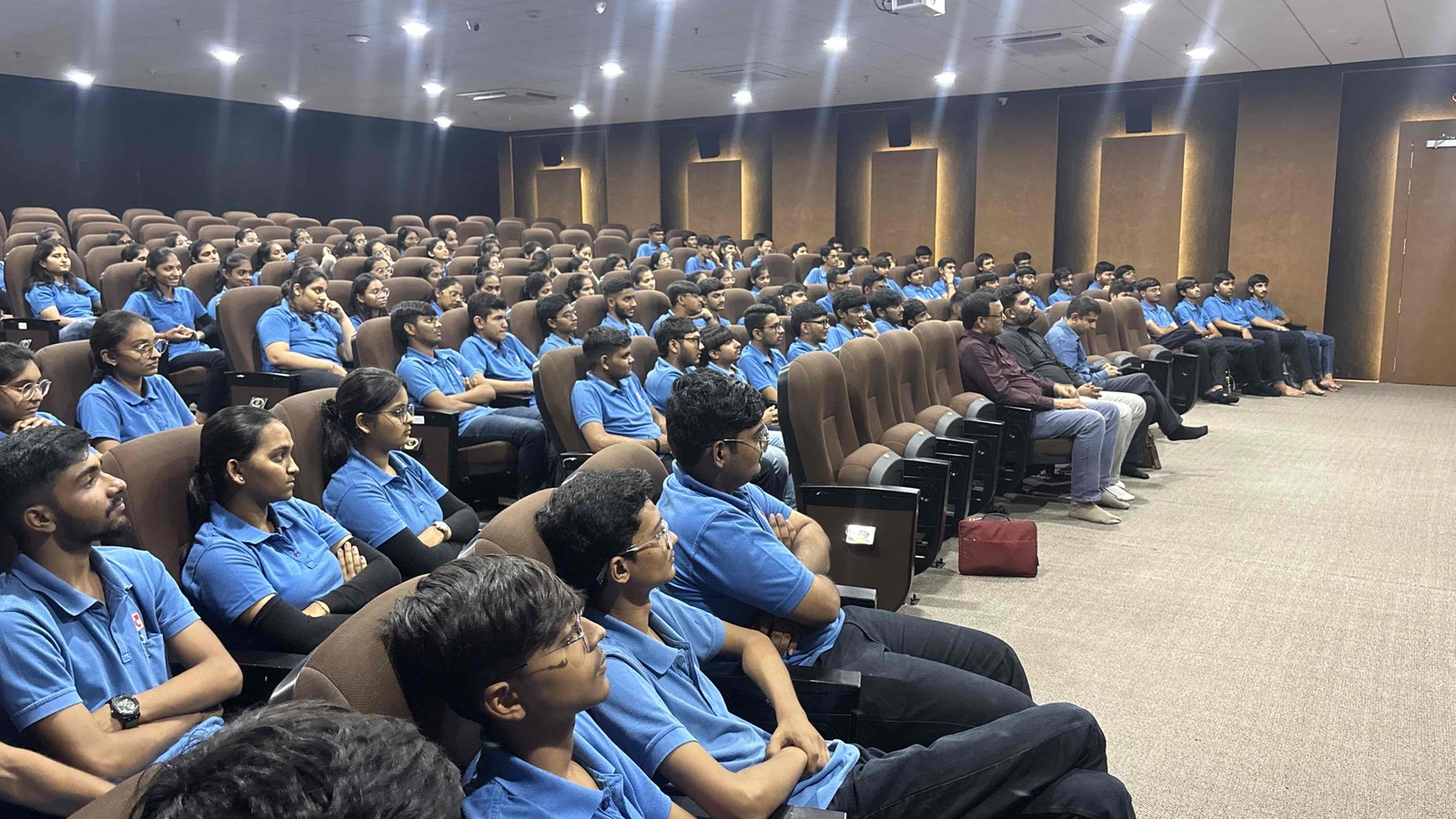 Photos of Seminar on "E-Waste Management: Challenges, Impacts, and Solutions"