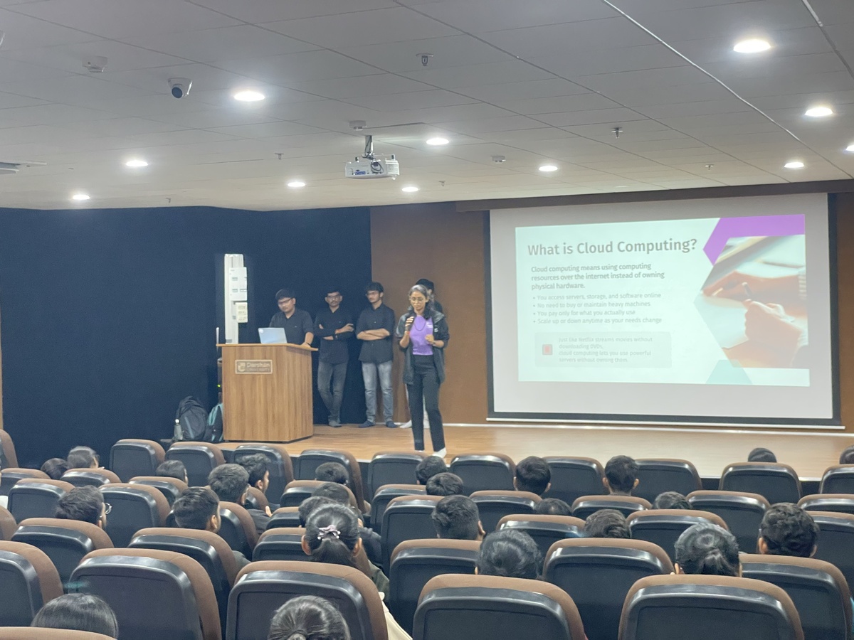 Photos of Seminar on “Kickstart Your Cloud Journey with AWS” 