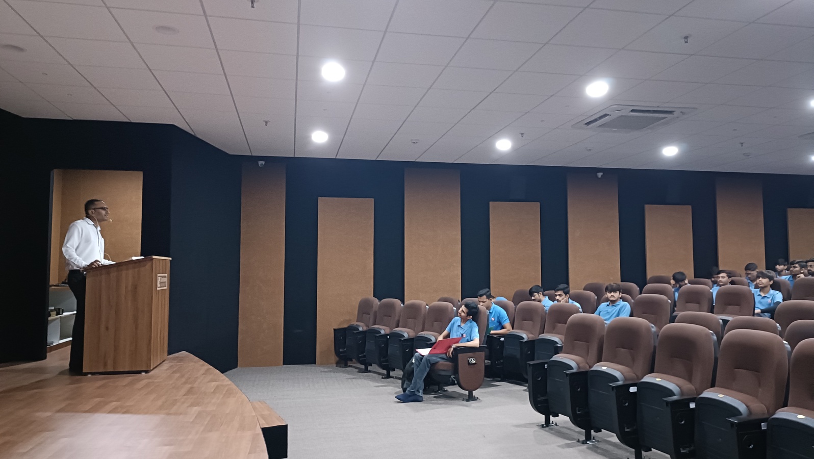 Photos of Seminar on "Internship and Project Guidelines"