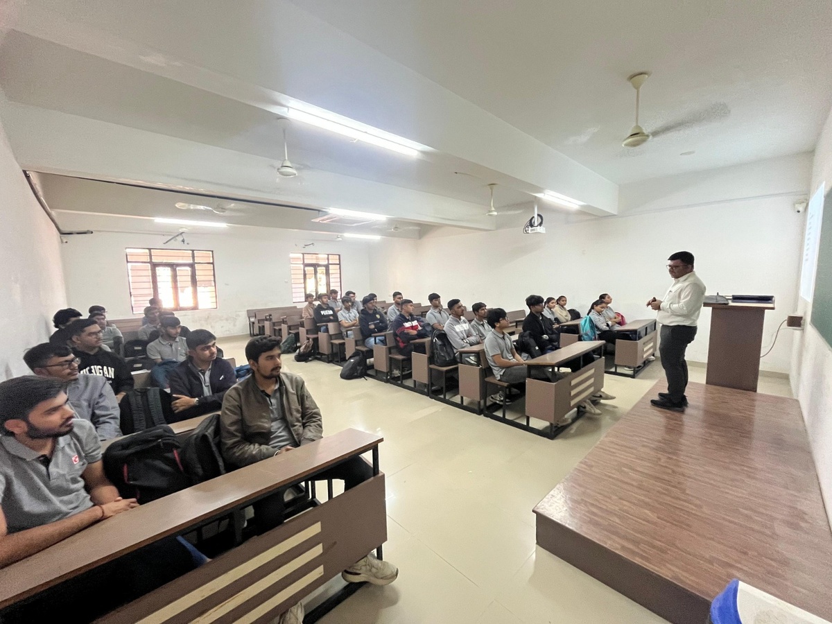 Photos of Workshop on Tendering and Contract