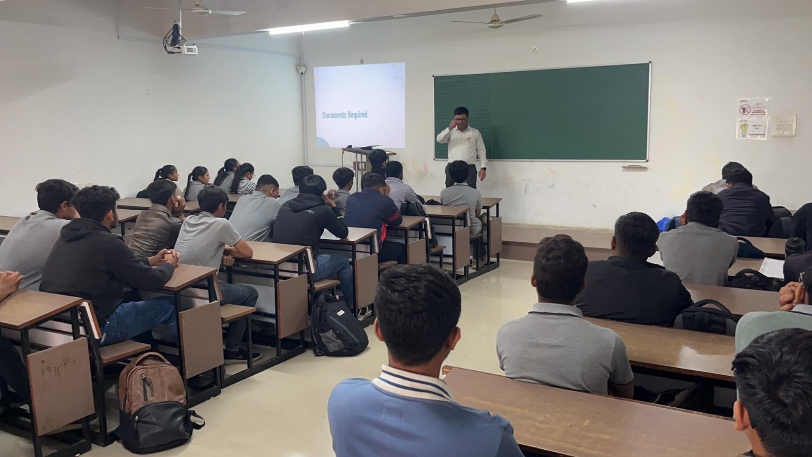 Photos of Workshop on Tendering and Contract