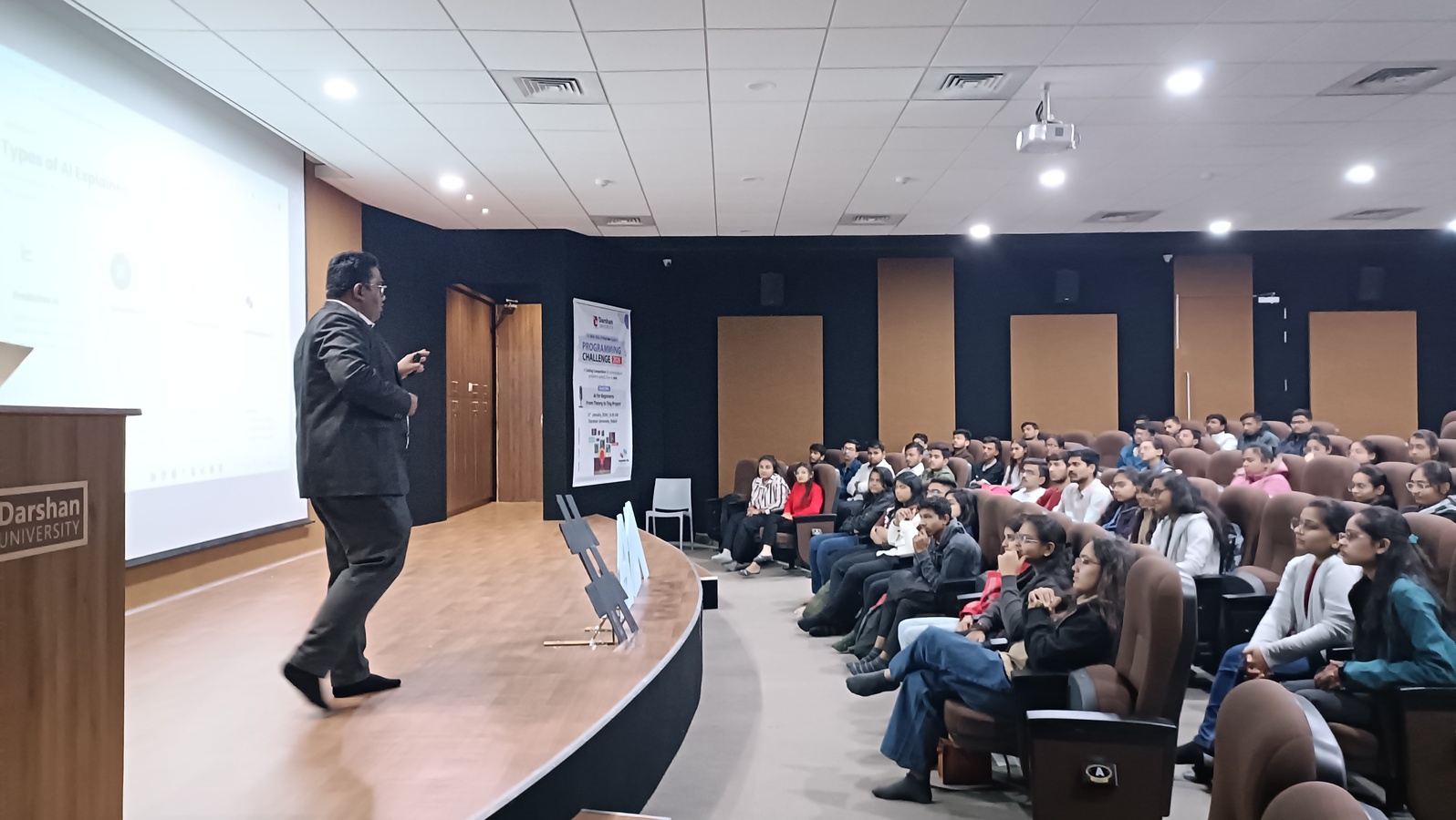 Hands-on workshop on "AI for Beginners: From Theory to Tiny Project"