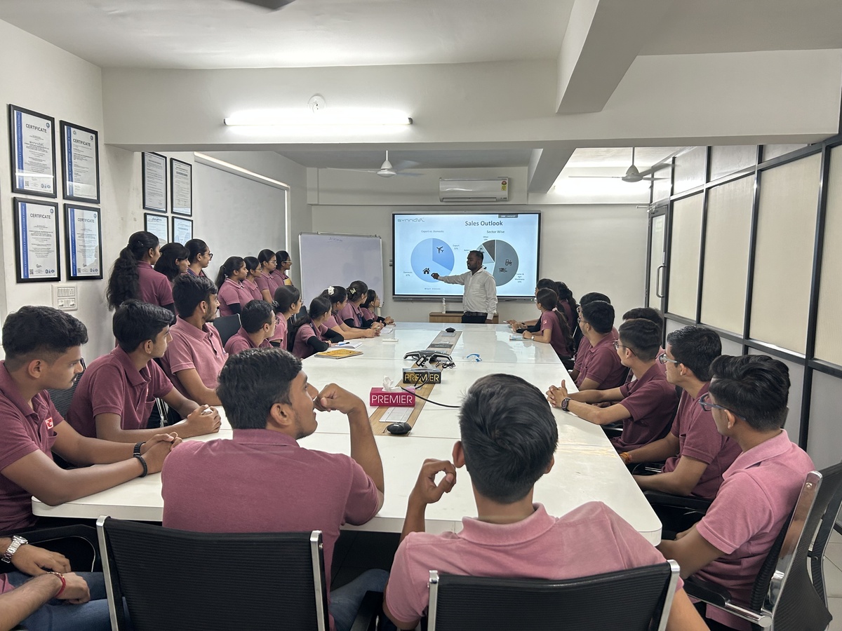 Photos of Industrial Visit to Synnova Gears and Transmission Pvt. Ltd.