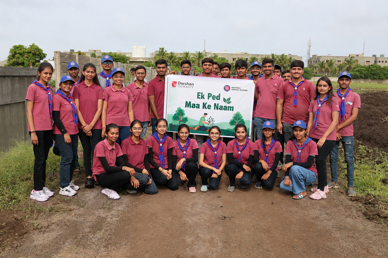 Photos of "Ek Ped Maa Ke Naam" 2026
