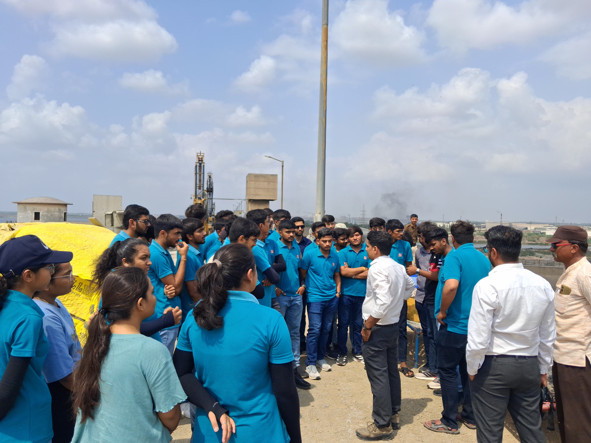 Photos of Educational Visit at Machchu-II Dam