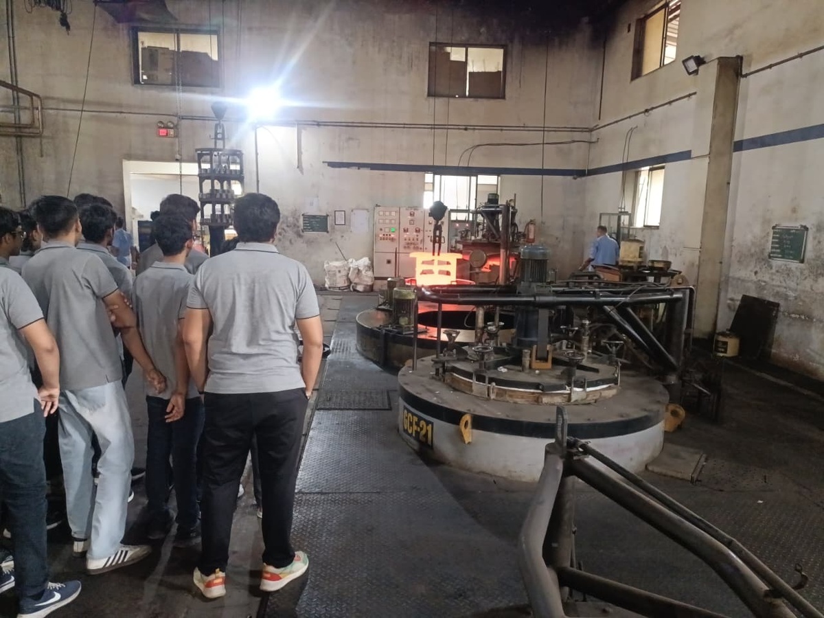 Photos of An Industrial Visit to Ravi Metal Treatment 