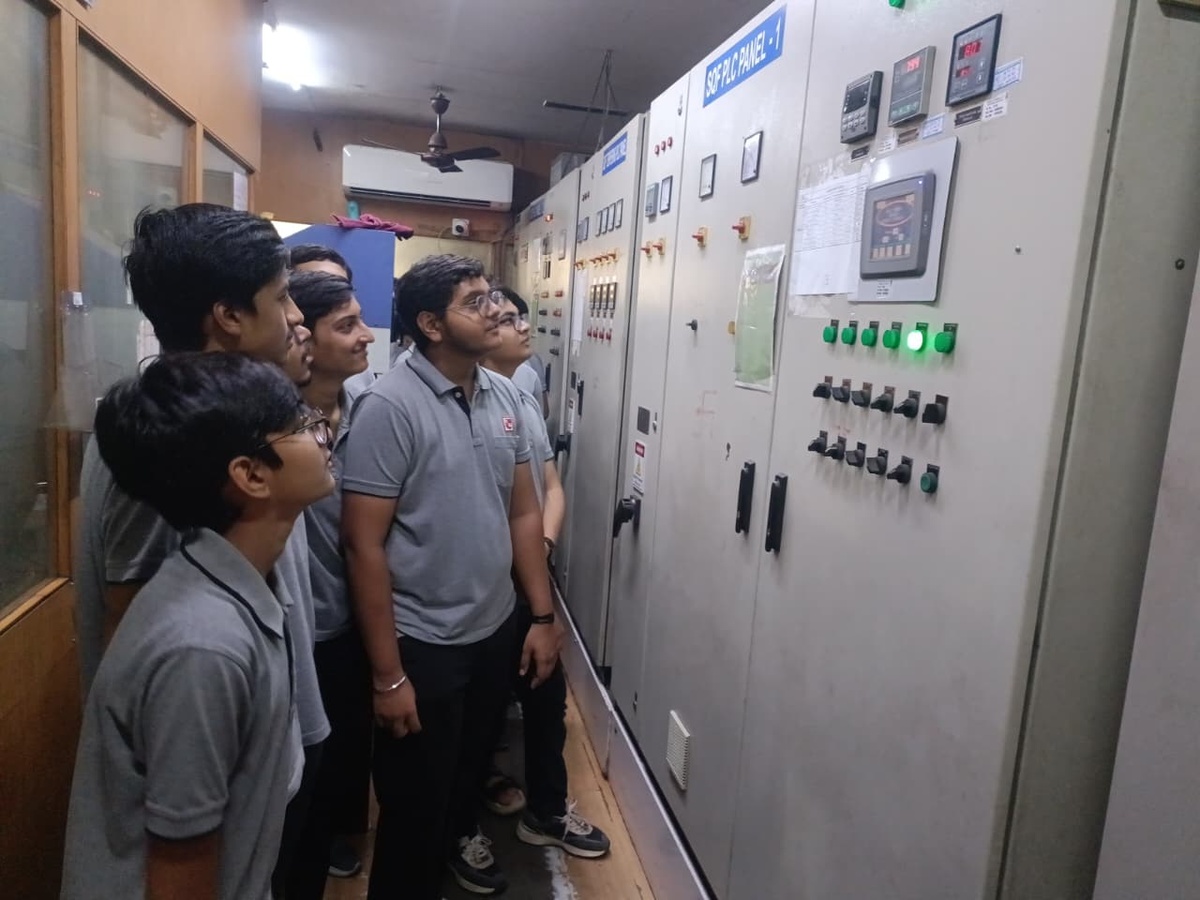 Photos of An Industrial Visit to Ravi Metal Treatment 