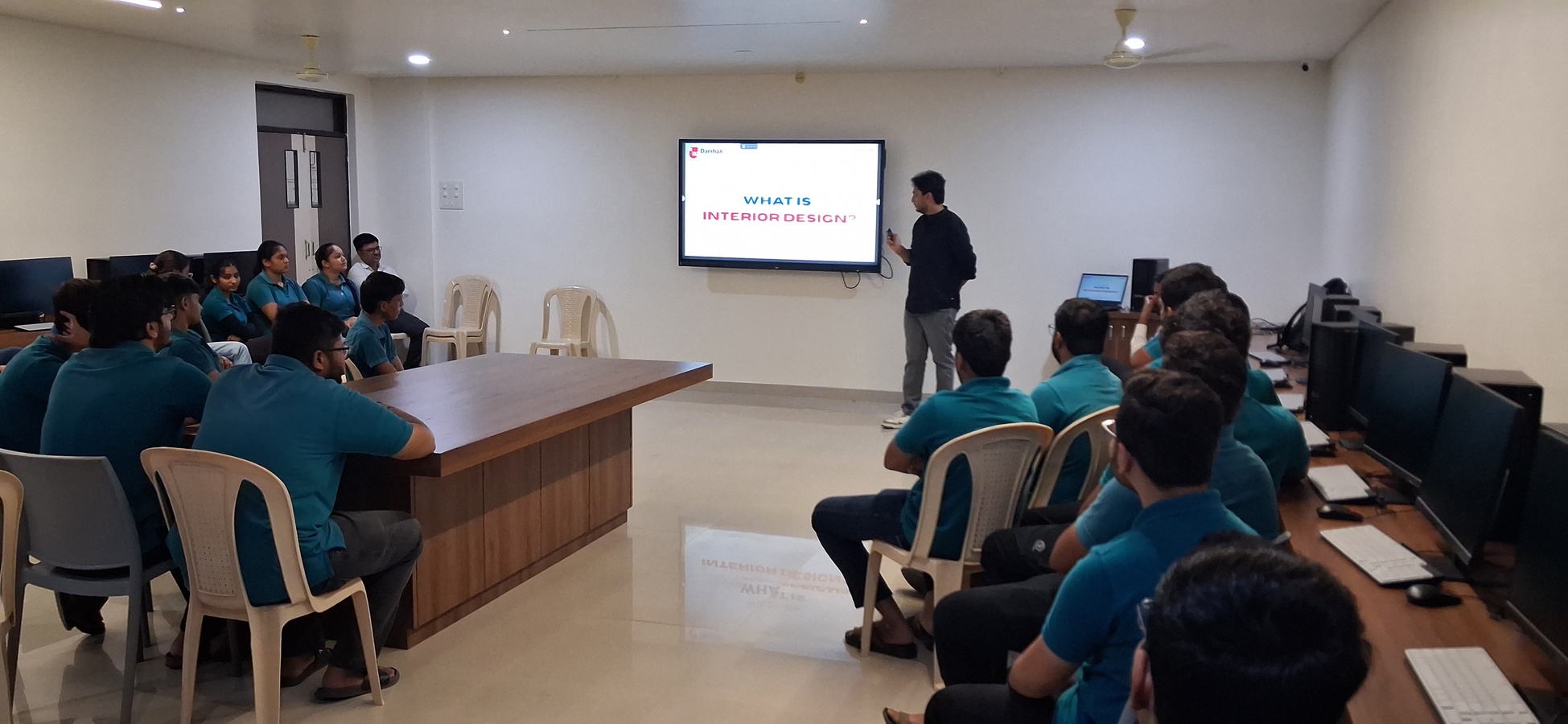 Photos of An Expert Talk on "Field of Interior Design"