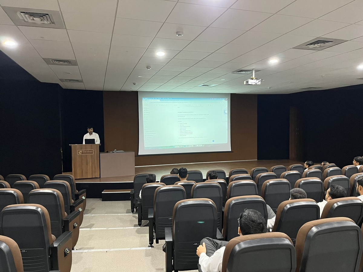 Photos of Session on "AI for Teachers"